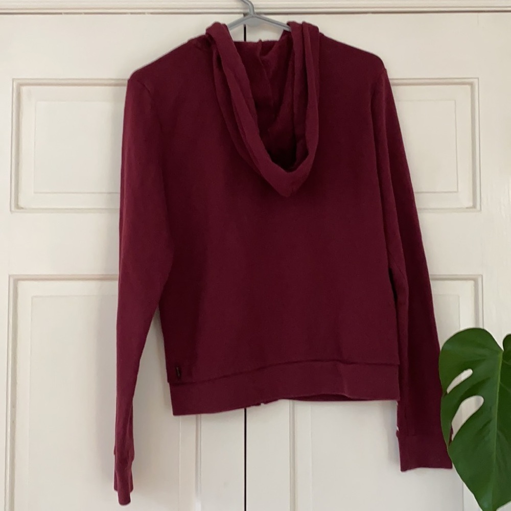 Pink by Victoria’s Secret hooded sweatshirt full zip in maroon hoodie Medium - Picture 7 of 7